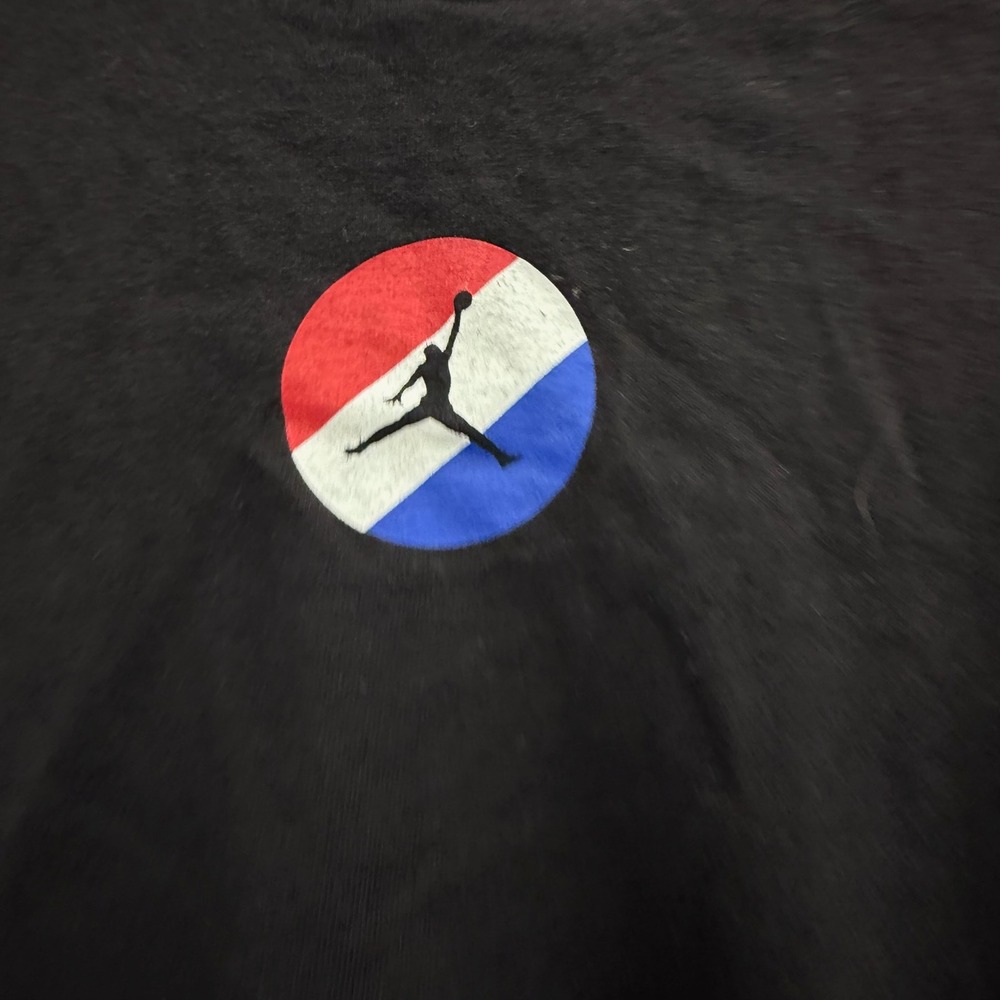 Vintage Air Jordan T Shirt Mens Medium Black Red Blue Logo 90s 2000s Jumpman Tee - Picture 8 of 9